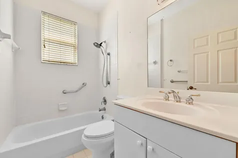 6439 Pebble Creek Way Boynton Beach FL 33437