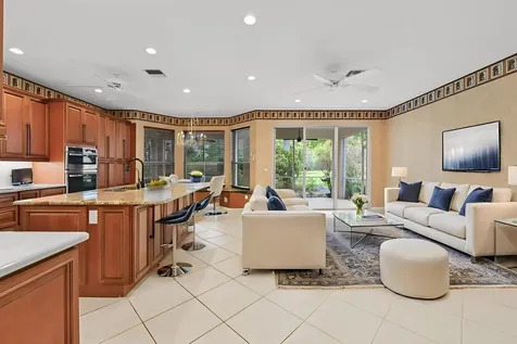 6439 Pebble Creek Way Boynton Beach FL 33437