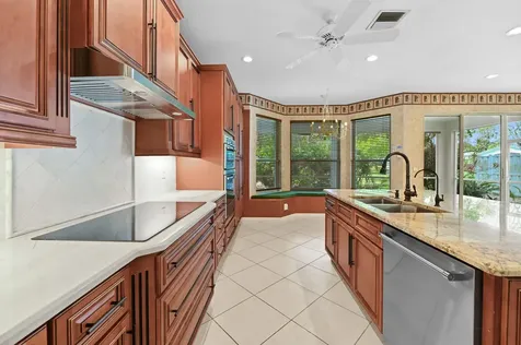 6439 Pebble Creek Way Boynton Beach FL 33437