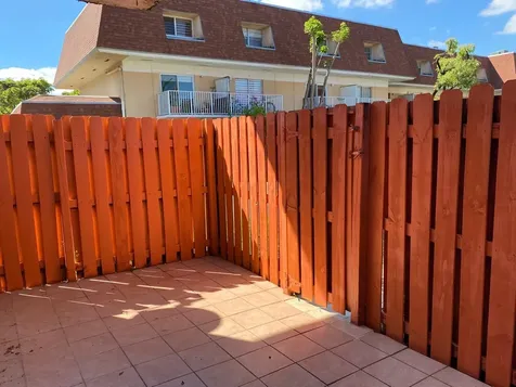 260 NW 107th Avenue Miami FL 33172