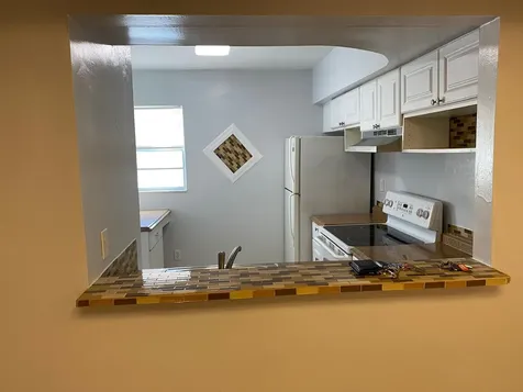 260 NW 107th Avenue Miami FL 33172