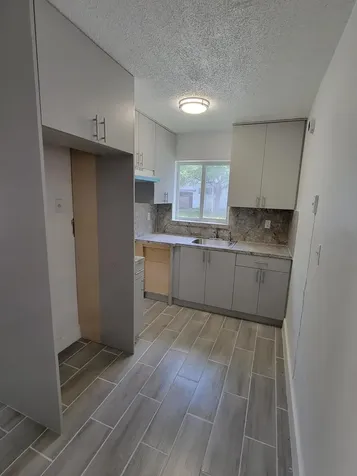 310 NW 16th Avenue Miami FL 33125