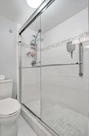 6200 NW 44th Unit # 204 Street Lauderhill FL 33319