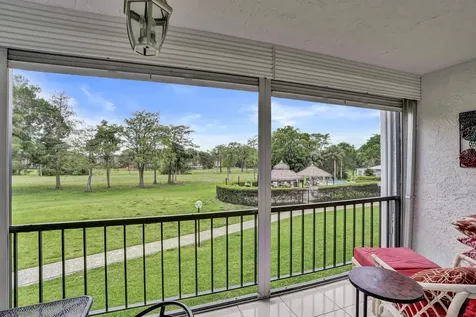 6200 NW 44th Unit # 204 Street Lauderhill FL 33319