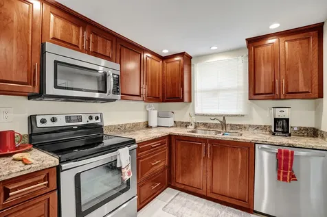 6200 NW 44th Unit # 204 Street Lauderhill FL 33319