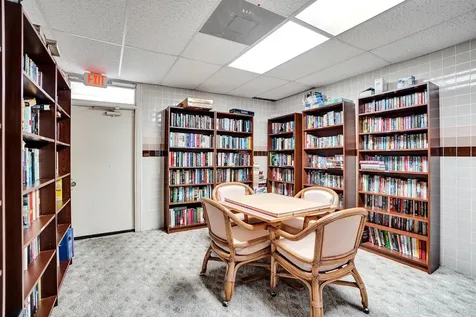 6200 NW 44th Unit # 204 Street Lauderhill FL 33319