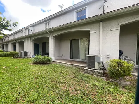 2796 SW 83rd Avenue Miramar FL 33025