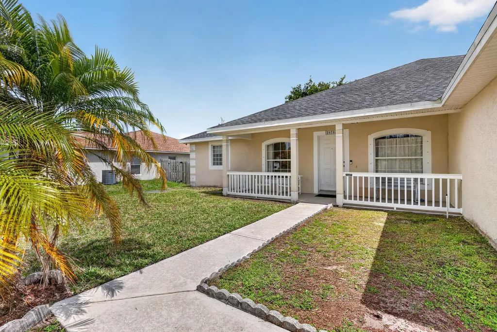 2979 SW Moody Terrace Port St Lucie FL 34953