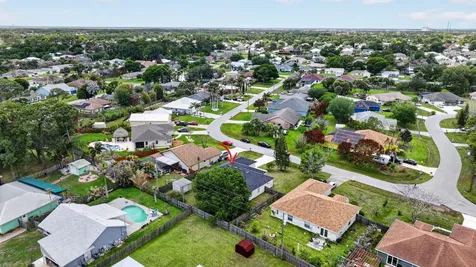 2979 SW Moody Terrace Port St Lucie FL 34953
