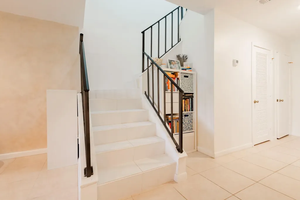 21820 Cypress Circle Boca Raton FL 33433