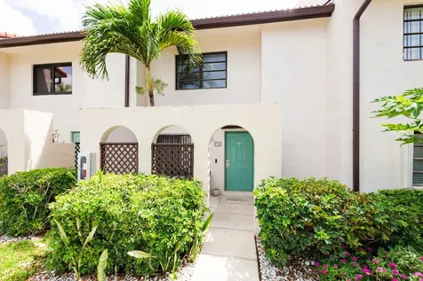 21820 Cypress Circle Boca Raton FL 33433