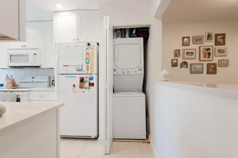 21820 Cypress Circle Boca Raton FL 33433