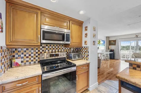1831 NE 38th Street Oakland Park FL 33308