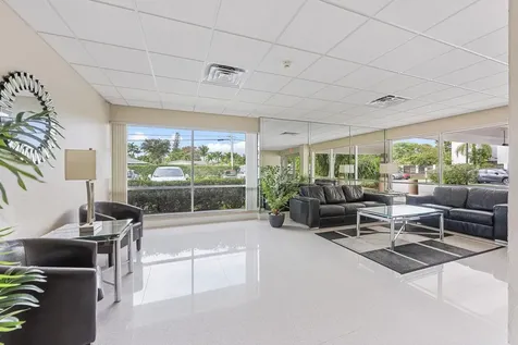 1831 NE 38th Street Oakland Park FL 33308