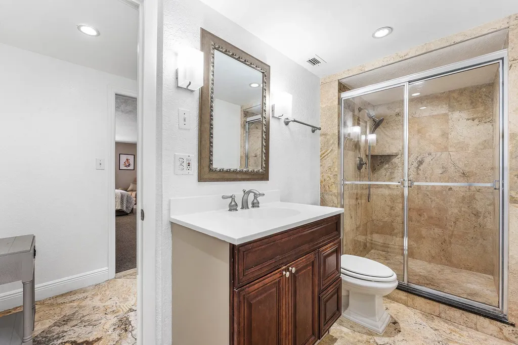 1600 S Ocean Drive Hollywood FL 33019