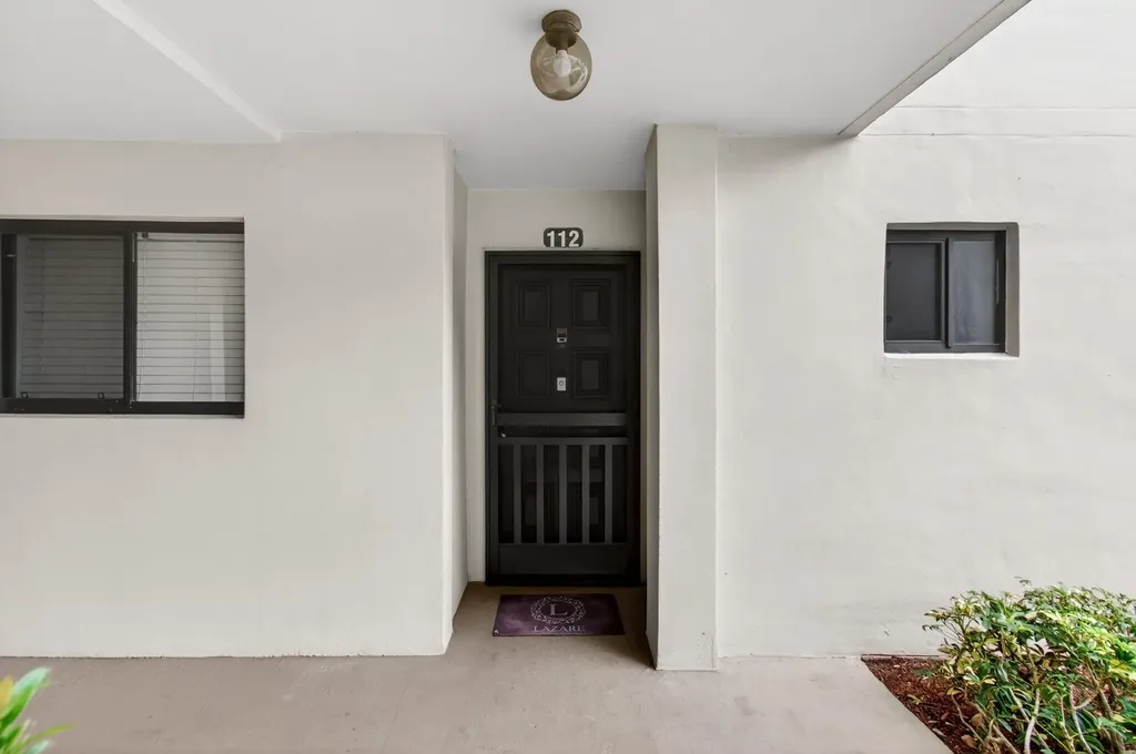 5280 Las Verdes Circle Delray Beach FL 33484