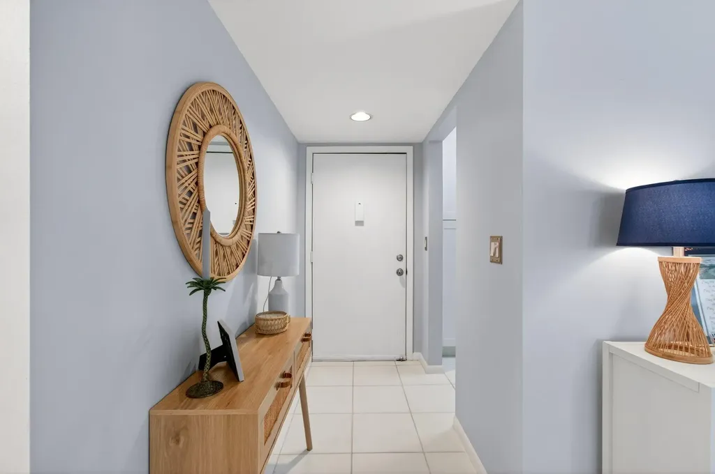 5280 Las Verdes Circle Delray Beach FL 33484