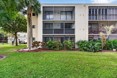 5280 Las Verdes Circle Delray Beach FL 33484