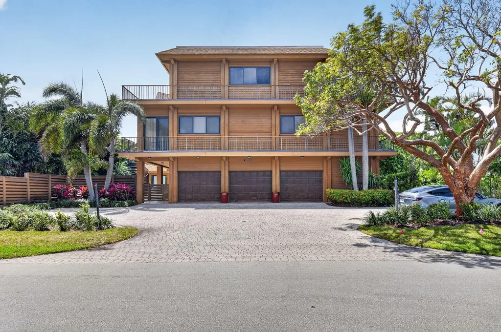 122 Andrews Avenue Delray Beach FL 33483