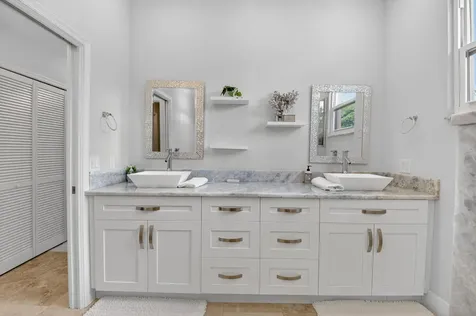 122 Andrews Avenue Delray Beach FL 33483