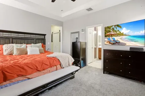 6026 Pine Tree Way Riviera Beach FL 33410