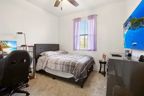 6026 Pine Tree Way Riviera Beach FL 33410