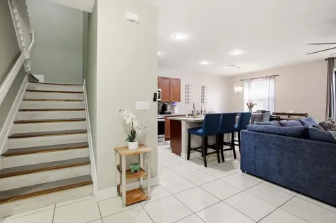 6026 Pine Tree Way Riviera Beach FL 33410