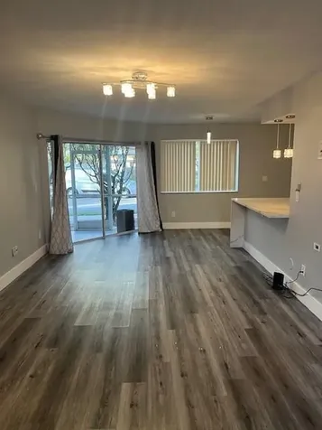 992 NW 93rd Avenue Plantation FL 33324