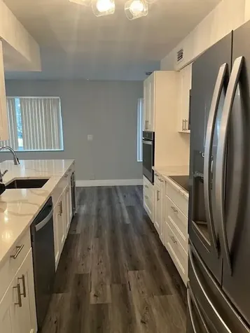 992 NW 93rd Avenue Plantation FL 33324