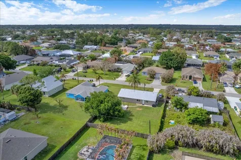 956 SE Browning Avenue Port St Lucie FL 34983