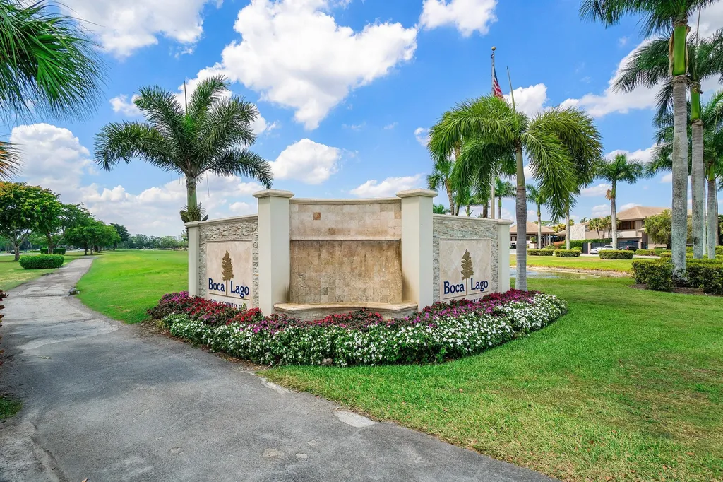 21875 Arriba Real Boca Raton FL 33433