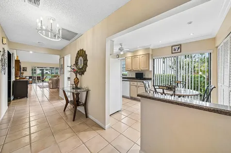 21875 Arriba Real Boca Raton FL 33433