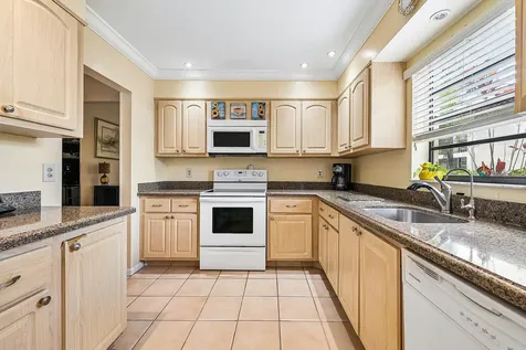 21875 Arriba Real Boca Raton FL 33433