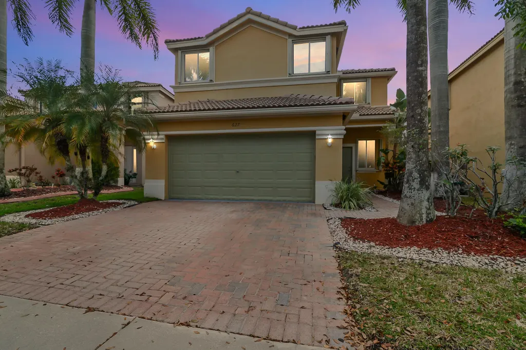 627 Conservation Drive Weston FL 33327