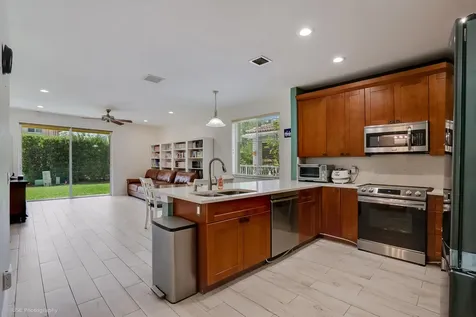 627 Conservation Drive Weston FL 33327