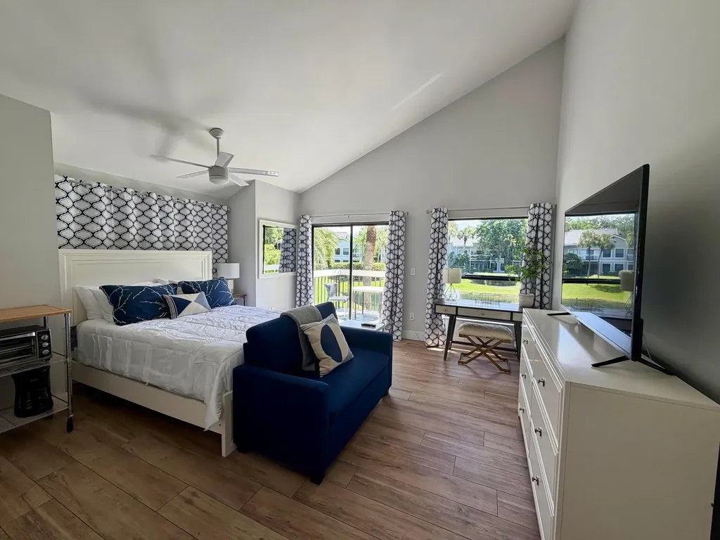 11863 Wimbledon Circle Wellington FL 33414