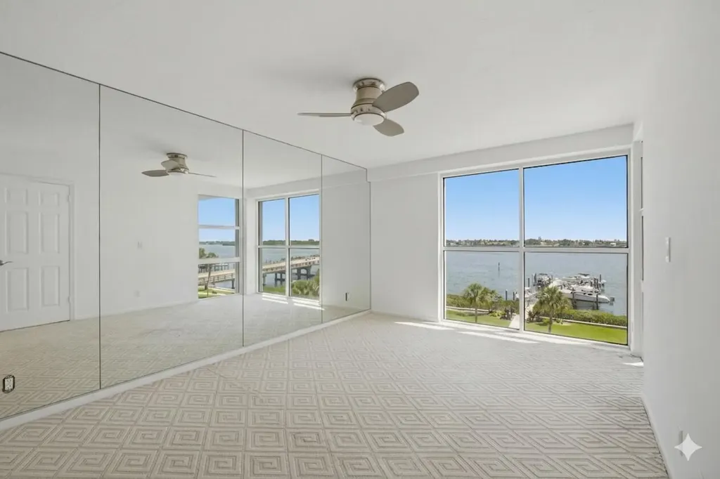 3901 S Flagler Drive West Palm Beach FL 33405