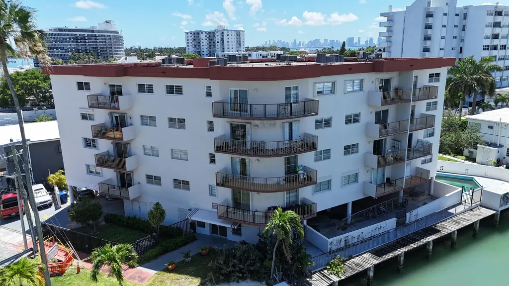 7150 Indian Creek Drive Miami Beach FL 33141