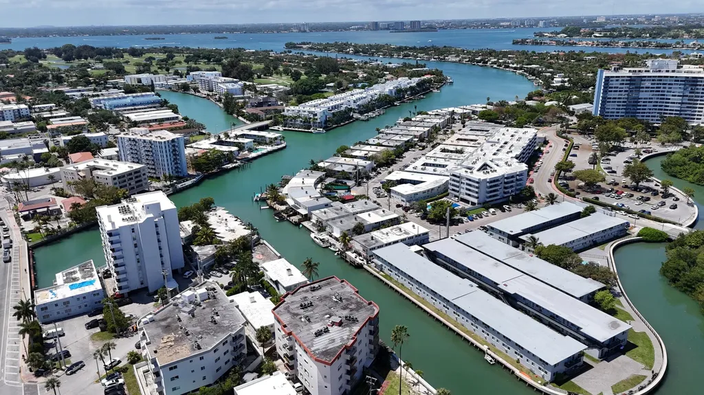 7150 Indian Creek Drive Miami Beach FL 33141