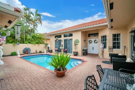 16469 NW 12th Street Pembroke Pines FL 33028