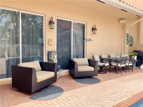 16469 NW 12th Street Pembroke Pines FL 33028