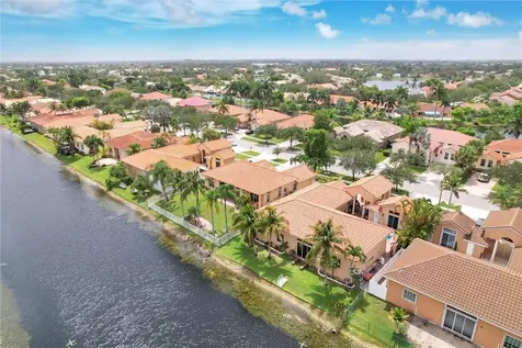 16469 NW 12th Street Pembroke Pines FL 33028