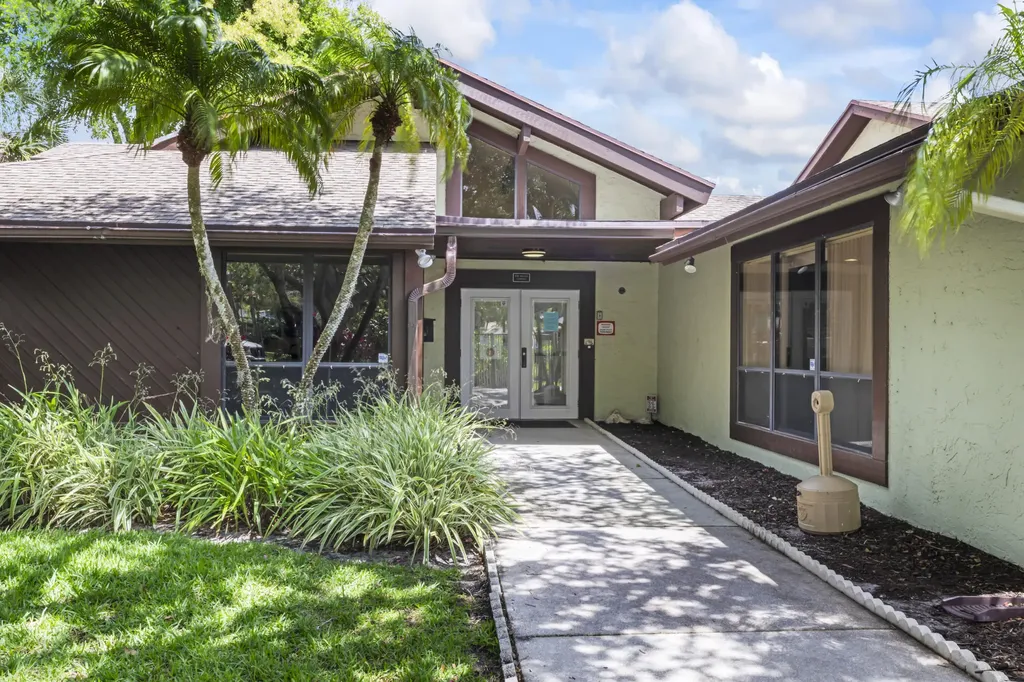 364 Quebec Court Royal Palm Beach FL 33411