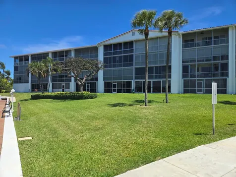 105 NE 19th Avenue Deerfield Beach FL 33441