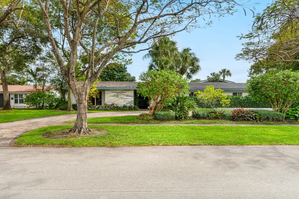 4734 Jefferson Street Hollywood FL 33021