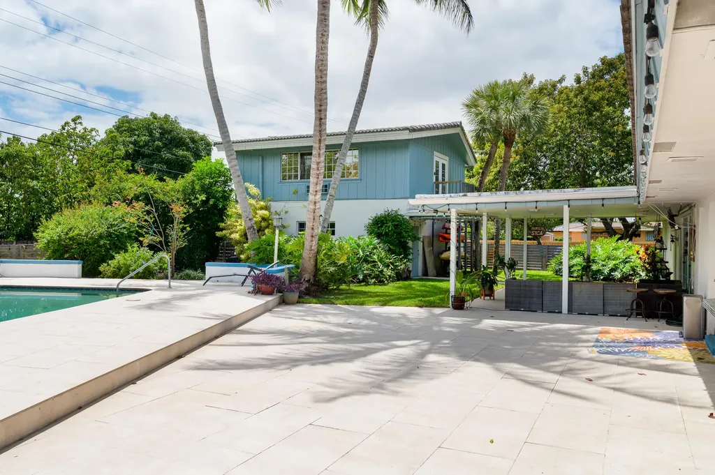 4734 Jefferson Street Hollywood FL 33021