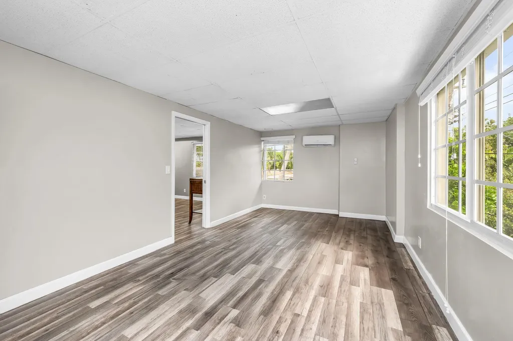 4734 Jefferson Street Hollywood FL 33021