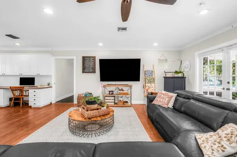 4734 Jefferson Street Hollywood FL 33021