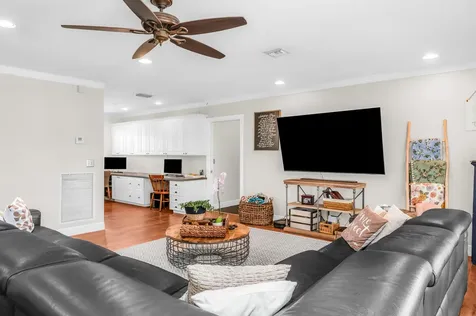 4734 Jefferson Street Hollywood FL 33021