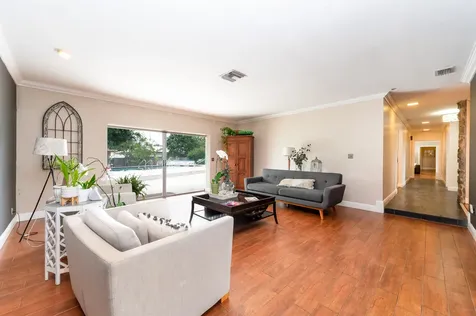 4734 Jefferson Street Hollywood FL 33021